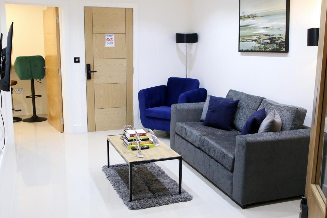 Lovely Studio Apartment With Access For Wheel-Chairs In Sydenham London Ngoại thất bức ảnh